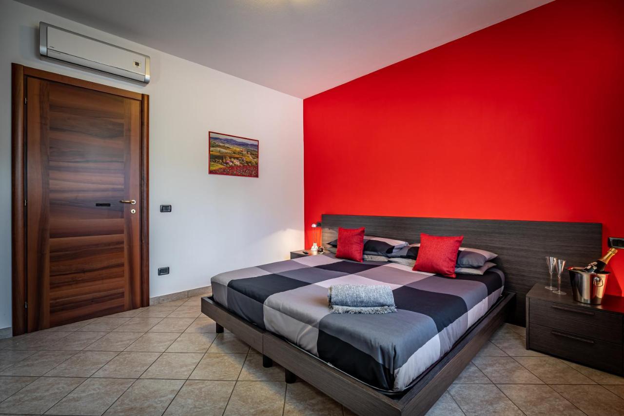 Casa Vacanze Arianna Rosia Екстериор снимка